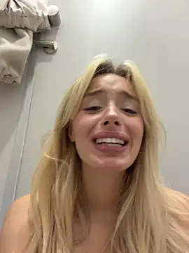 PollyLolly - Stand up and massage booty PUBLIC WC