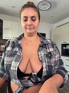 AnneKane - Cameltoy&touch pussy lips👅LT=🎁