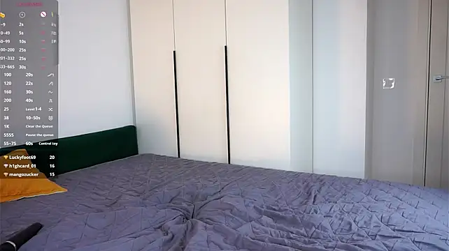 ShonaDevitis - tease with my lips