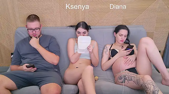 Ksenny - threesome sex + creampie
