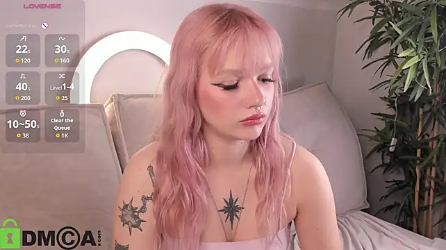 Molly_Platt - boob massage