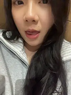Luna-girl - 搭讪男人在他面前自慰勾引他