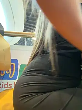 Beautydiamond - Pinch nipples in full McDonald