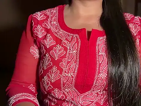 Simran_147 - Oil on Ass😍😍