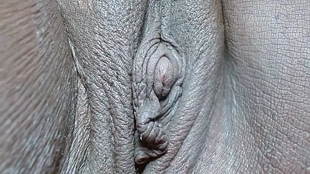 Morenahott1