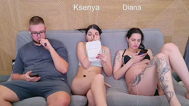 Ksenny - threesome sex + creampie