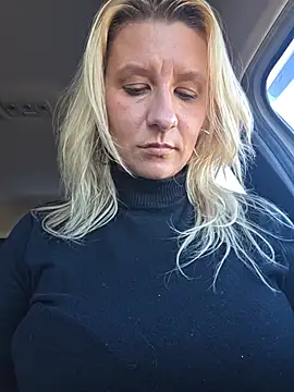 KaylinJan - 😈Inch by Inch...fill me UP?😈💦