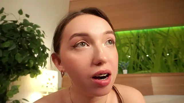 ElinPoston - Squeezing my pretty tits close-up💕