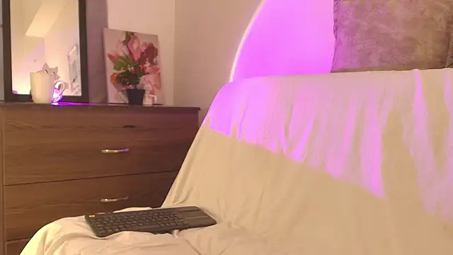 Adara_johnson__ - I love the way you touch yourself