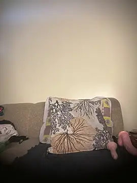 Hot_rayy - spit on tits