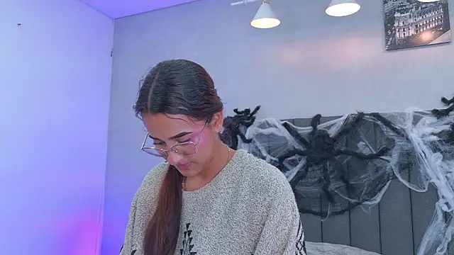 Kendra_london - Show Hot