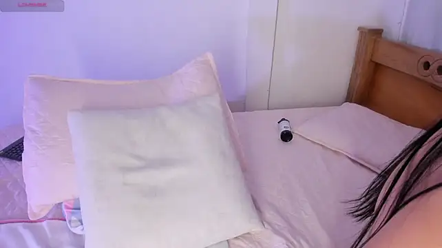 Andrea-Oss - fuck my creamy pussy