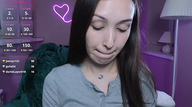 Belladvllam - dildo cum show