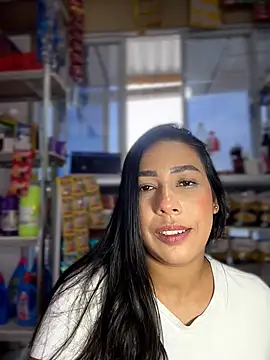 Sammyqueenx21 - let stranger touch our boobs