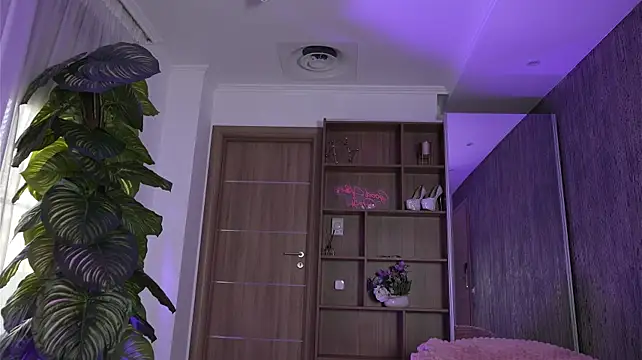 ArianaXO_ - pleasure turned to the max