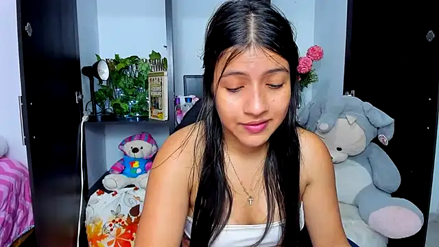 Zara_cute - show tits
