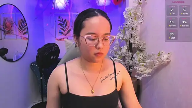 Shady_bug - Topples+ bounce tits + Massage