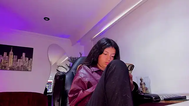 Meghan320 - worship my feet