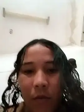 Hot_and_rich_daniela