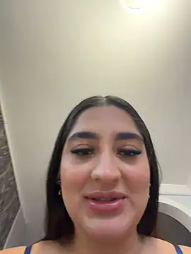 JasmineRhodes - BITE LIPS AND LOT KISSES😈