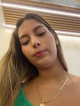 Valeria-escobar - FUCK ME BEHIND A HIDDEN COUCH💦🔥