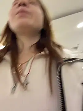 SlavicCandy - flash boobs in public mall