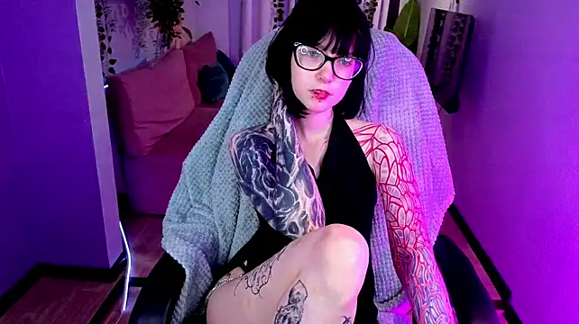 HazelTompson - NAKED BIG ASSS