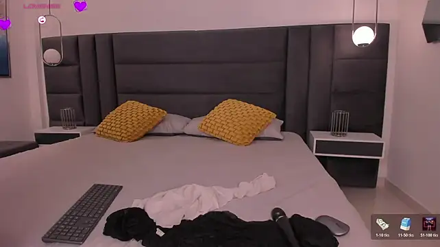 MaryLewis_ - Hey sexy!