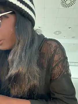 X-Zara-x - 🔥 Squeeze nipples 🔥
