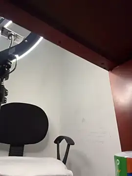 Miia_Jazmin - 🌺pussy + tits show in the office 🌺