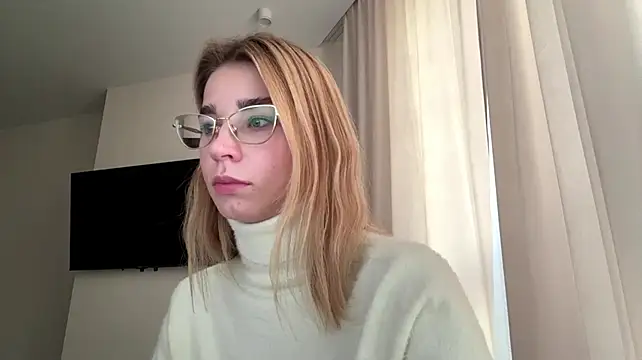 PickmeGirl - show my tongue