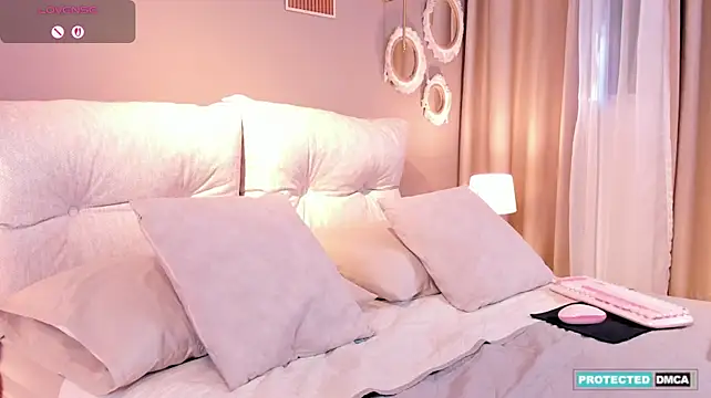 Agata_Laurent_ - Shake my ass