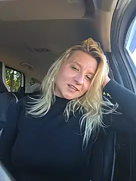 KaylinJan - 😈Inch by Inch...fill me UP?😈💦