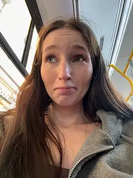 -missbehaving- - shake boobs with mid fingers on nipps