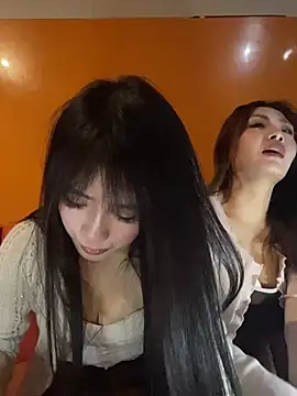 CiCi9 - 🦌园长Ktv坐异性大腿