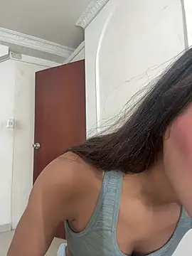 Eva_rousse01 - show my asshole + spanks
