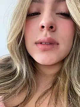 Cloee_Rainbow1 - Rub clitoris with my fingers for 1min 😈