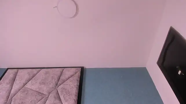 Camilaa_Sanchez_ - Pull down my jeans and spank my ass hard