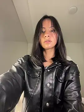 Pr3ttyeyes - PUSSY CLOSE UP