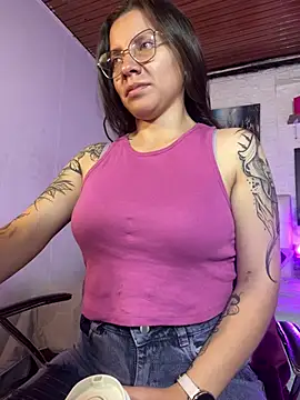 Karlamorris_ - naked + oil in body
