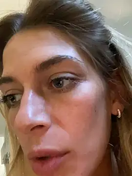 Bellalolahot