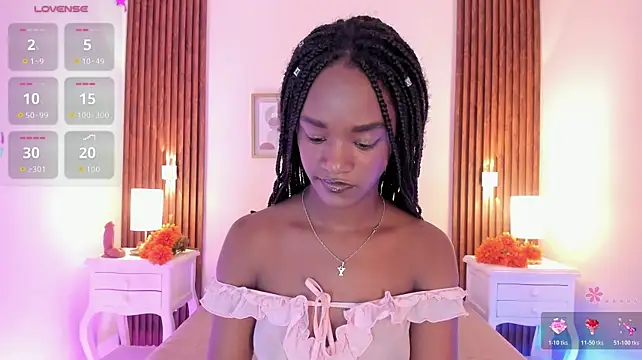 Chloebrunnie - Striptease wih a sexy song ♥