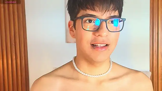 Milo_Wolff's Webcam Show