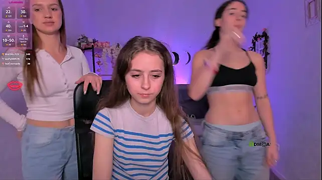 Rebecca_smile - doggy in panties