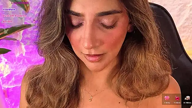 Agatha_brooks_t - show titis pinch nipples