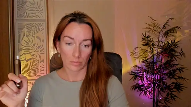 RebeccaMartinez - Who cares, just 😁💸😁