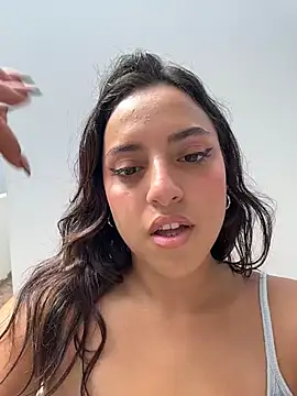 MeggyMae_ - show my pussy + rub clit