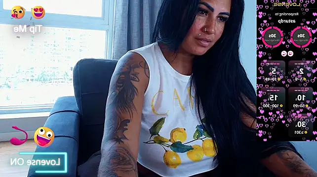 Madelene_Navarro
