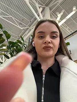 KristiRich - Naked+masturbation😻