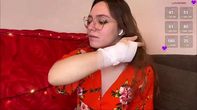 AliKnop - Szczypnij moje piersi pod topem 🍒